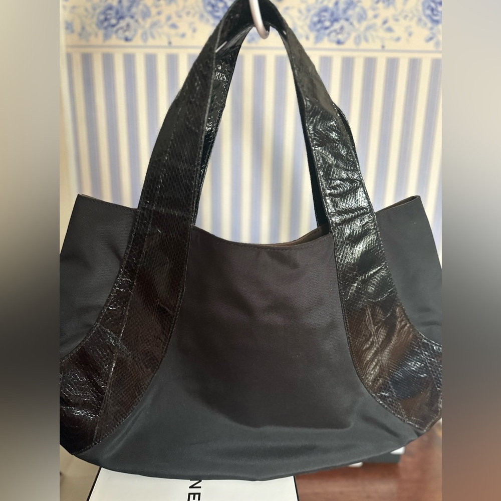 Beirn black hobo bag EUC - Picture 10 of 10